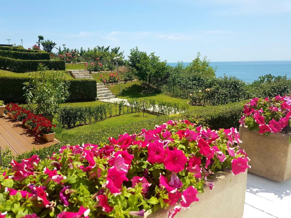 Dolce Vita Penthouse Sveti Vlas Exterior foto
